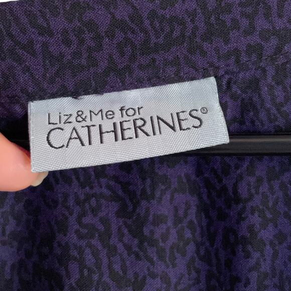 LIZ & Me CATHERINES Royal Purple Blouse with V Neck Design - Picture 5 of 7